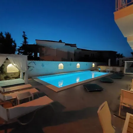 Hotel Bahar Butik Çeşme