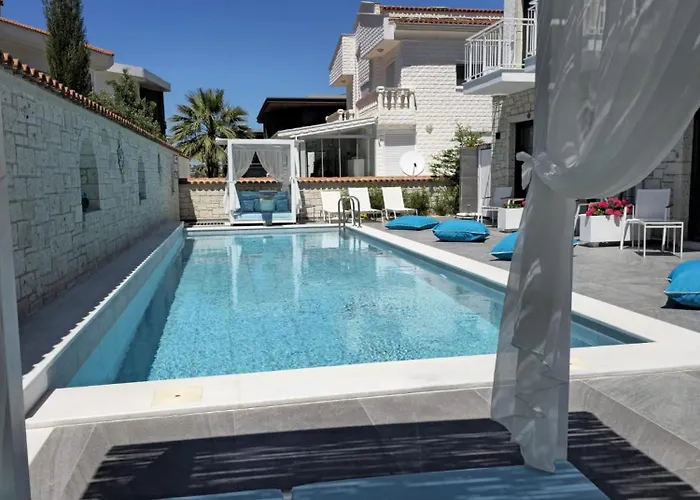 מלון Bahar Butik *