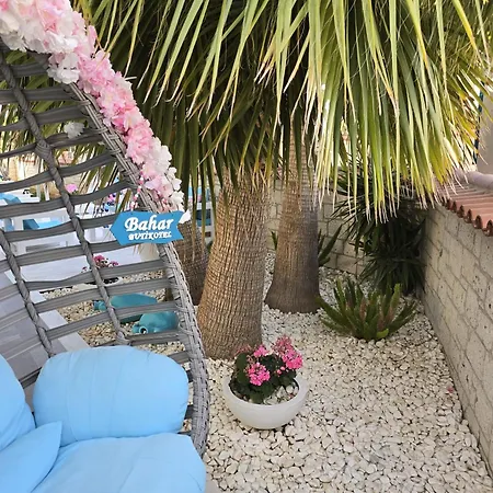 Bahar Butik Cesme